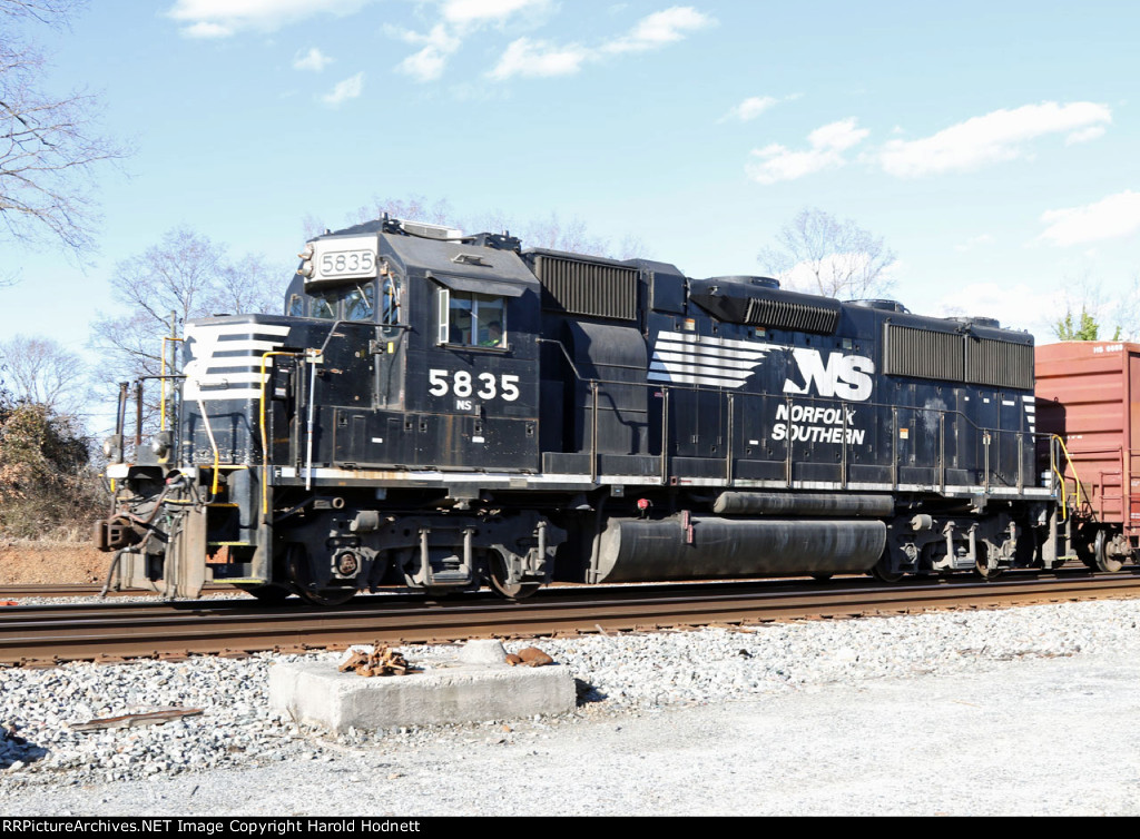 NS 5835